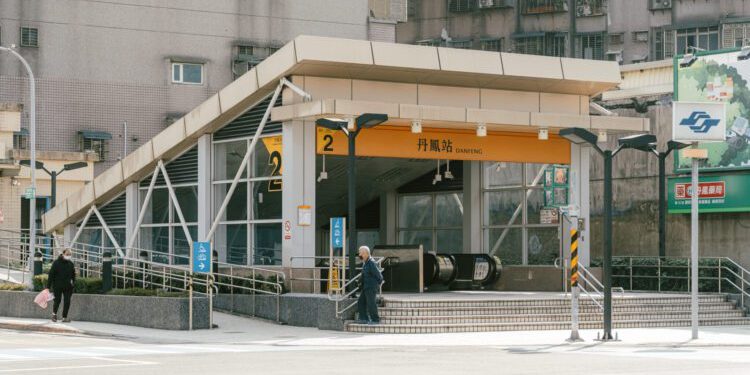 通膨巨獸+政策現微光 為何「回防市中心」成為2026年資產最優解方？