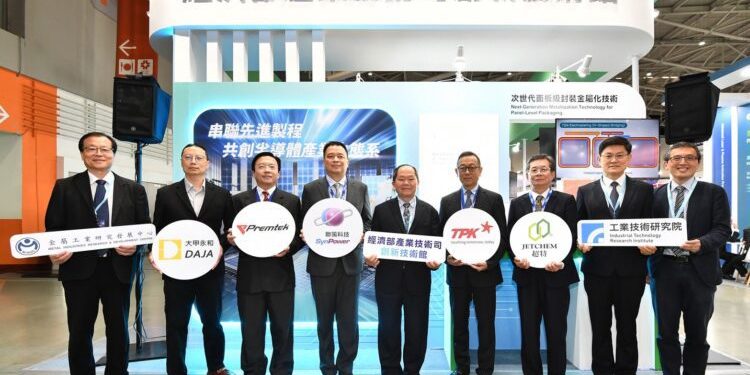 經濟部建構面板級封裝產業生態系 搶攻20億美元市場