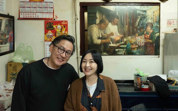 《花甲》詹姆士爆料泰國曾「牽手」蔡燦得!導演看傻:進展這麼快?