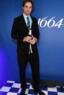 ROBERT PATTINSON 領銜 1664「UNQUESTIONABLY GOOD TASTE」（非凡品味毋庸置疑）倫敦發佈會