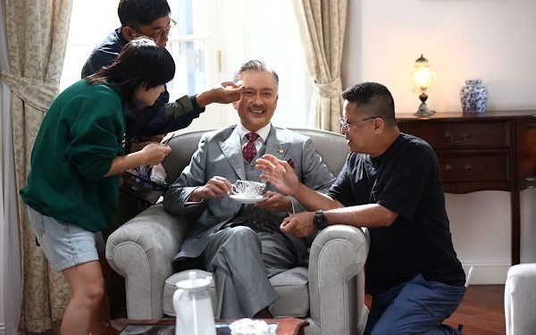 金馬影帝謝君豪變身《寒戰1994》首富 讚台灣特化團隊：吃飯喝水都不掉