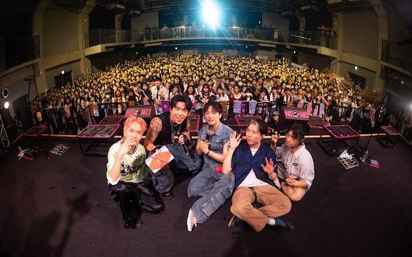 粗大Band重返Legacy Taichung　從「8人場」唱到近千人大合唱