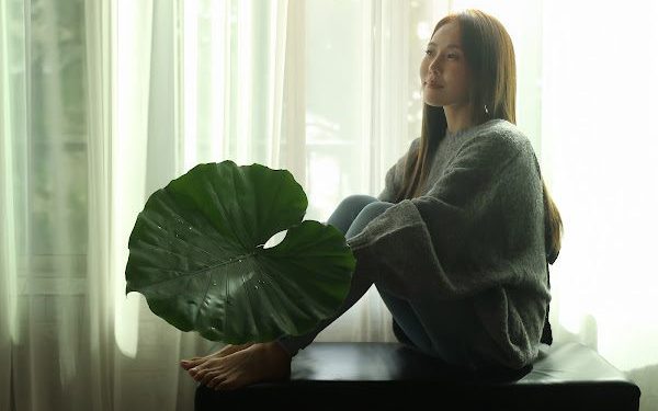 曾因夢想被阻「北車淋雨走到松山」！吳申梅新單曲〈心落雨〉吐露14歲隱藏心聲