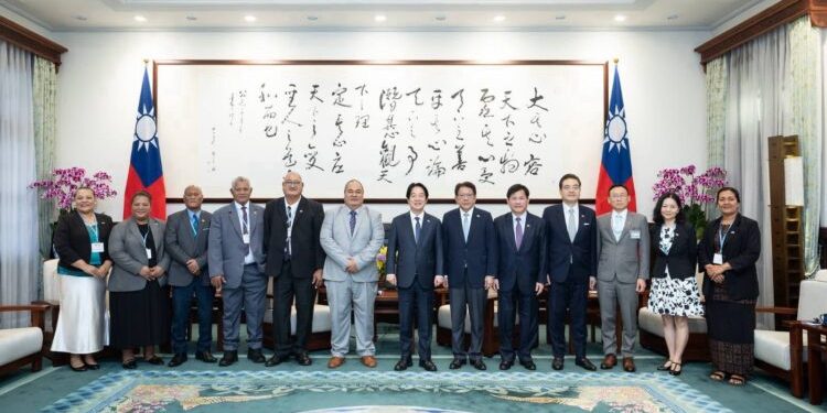 吐瓦魯國外交、勞工及貿易部部長帕納巴率團訪台圓滿，深化台吐友誼與夥伴關係，拓展各領域合作