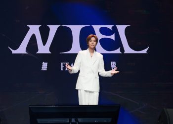 TEEN TOP NIEL進軍華語市場！46度高溫拍槍戰MV 竟學會「你好，我是變態」