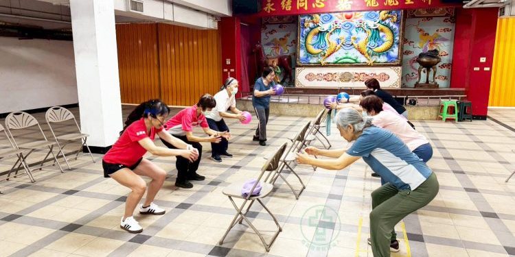練出肌力，站穩幸福! 高雄基督教醫院深耕社區打造樂齡無跌生活