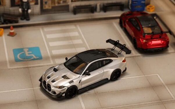 車迷週末新去處 中壢模型車專賣店 一次看1/64車款、F1週邊與模擬器體驗