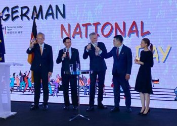 外交部政務次長吳志中出席「2026德國國慶酒會」