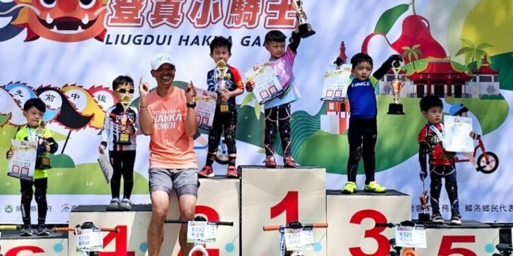 第59屆六堆運動會前哨賽 馬拉松2千跑者熱力開跑　為比賽打頭陣