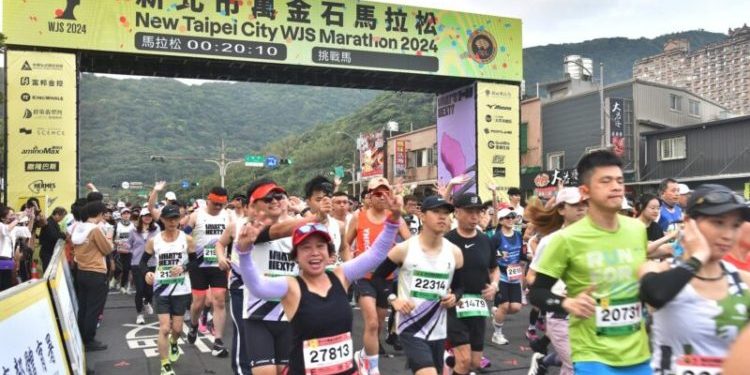2024萬金石馬拉松開跑，侯友宜祝福選手超越自我，開創新里程碑