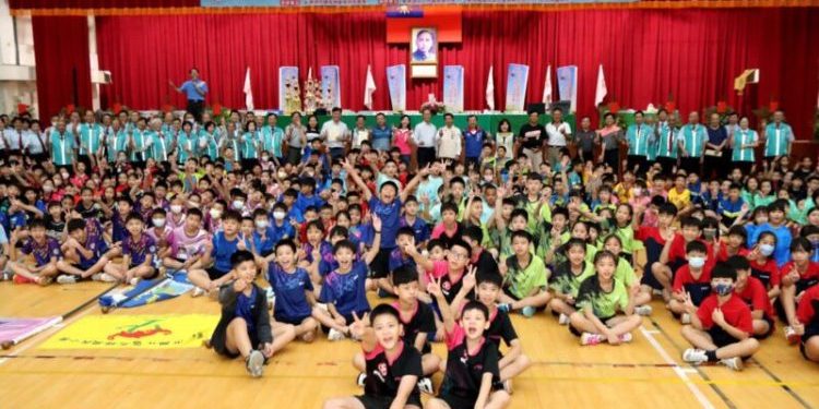 鉅明盃全國少年桌球獎金賽　圓滿落幕 新北龍埔、高市凱旋團體賽稱王、登后
