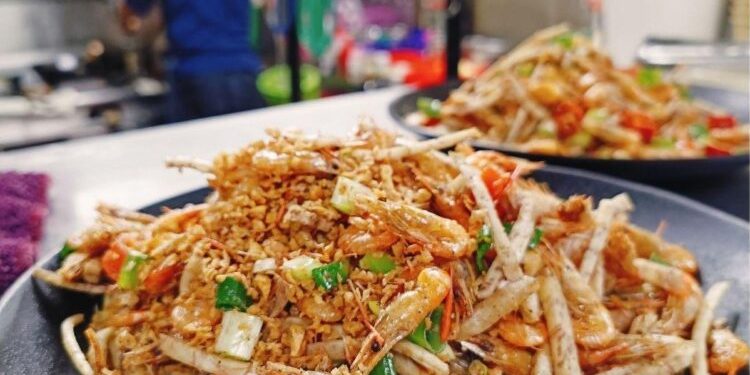 台東市聚餐餐廳推薦 高口碑燜燒雞+平價合菜大受好評