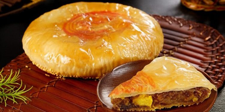 苗栗竹南糕餅店三代傳承 用漢餅之美見證台灣世代幸福記憶