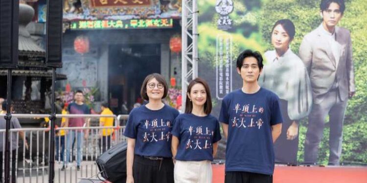 《車頂上的玄天上帝》南投特映帝爺公駐駕共賞