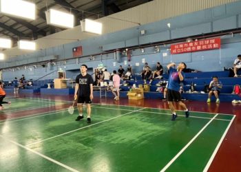 臺南市晨友羽球隊榮耀50週年 球友共慶創隊半世紀