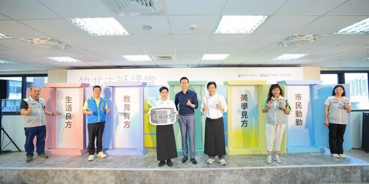 影音／鄭朝方力邀「大師級」名人講堂50場活化各里集會所推終身學習　首場型男主廚吳秉承父子檔為市民下廚