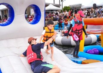 大港造筏競賽 成功創造話題帶動高雄運動產業發展