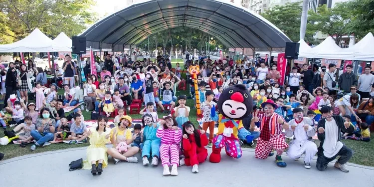 錠嵂『毛小孩X鵲寶公益劇團童樂會』再度感動台中 傳遞幸福和溫暖