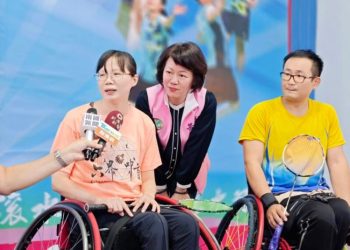 「2023年滾水超級盃」於高雄燕巢滾水羽球館揮拍開打