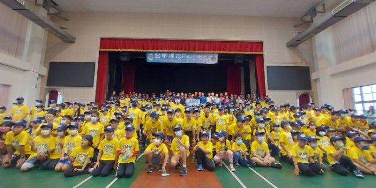 棒球國手免費指導！台電棒球Fun電營一開放報名就秒殺！