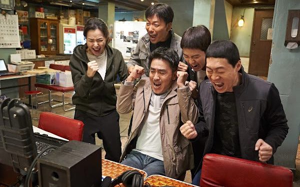 影帝柳承龍率領炸雞五人組 《雞不可失》12月5日 重返大銀幕