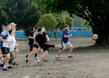 美食業者號召|首屆【高雄饌食盃黃金足球賽】7/6熱情開踢！