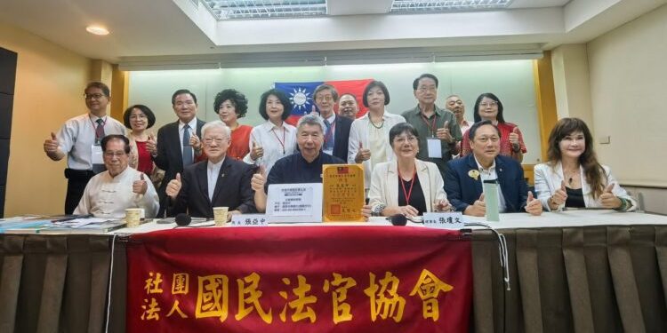 和平理念及方法不謀而合　北市國民法官協會全力支持張亞中