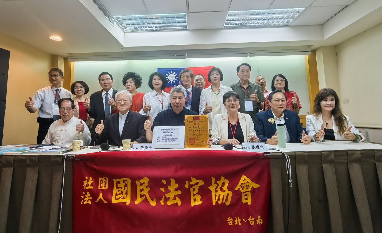 和平理念及方法不謀而合　北市國民法官協會全力支持張亞中