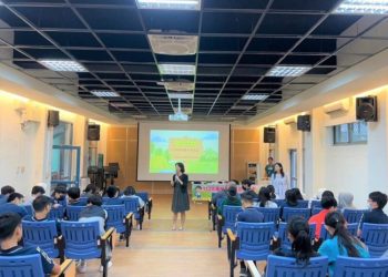 蘭州國中「登山成年禮」臺北大縱走，雙語登山健行尋寶任務