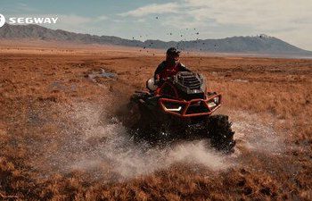 Segway Powersports在2025年米蘭國際摩托車展推出AT10 W MUD