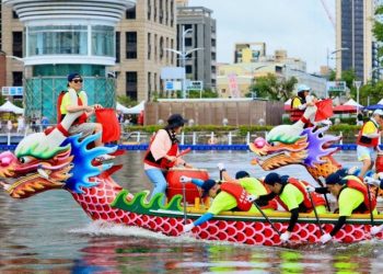 國際龍舟友誼賽 陳其邁：「繼續加油、明年再來！」
