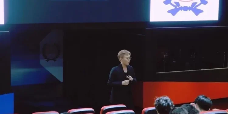 《ACG愛創作》葉政暘受邀弘光科大演講 展示AI輔助遊戲製作 零基礎也能創作好遊戲