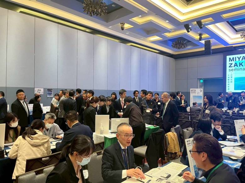 line_oa_chat_251126_002155-1