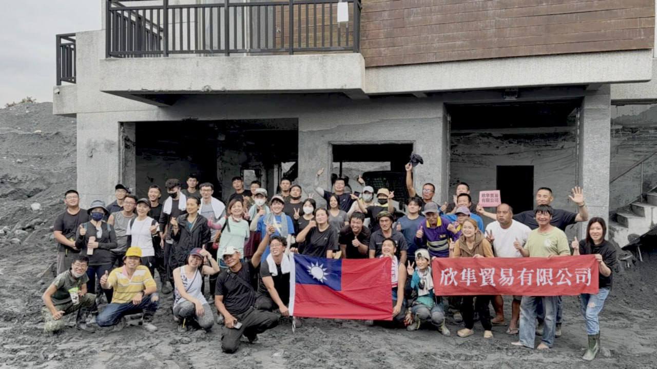 o1280072015710062915