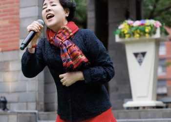 國北教大130週年校慶點燈祈福 簡文秀邀唱平安夜！