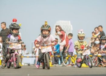 最可愛「鴨」力賽登場 2024滑步車push bike邀請賽萌力開滑