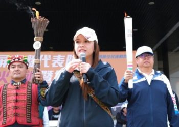 高市運發局長侯尊堯宣示聖火傳遞起跑 為期9天聖火環台傳遞