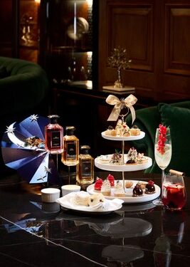 澳門瑞吉酒店臻獻節慶禮贊，共度璀璨佳節