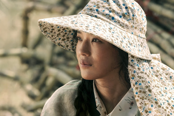 001_______________________________________