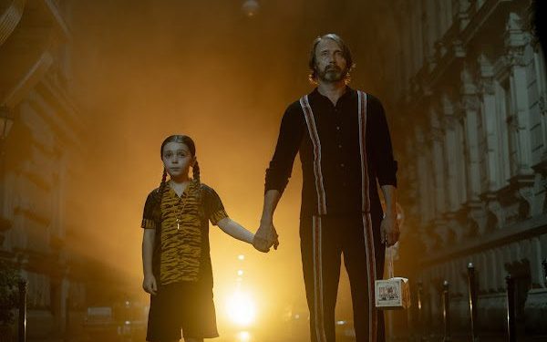 《邦尼殺死他》向「受傷的孩子」喊話 揭開導演最悲傷童年過往