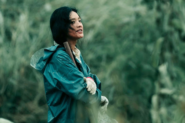 002_______________________________________