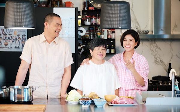 江振誠《暖廚家味》自甘當二廚 攜手媽媽熬「分享鹹粥」