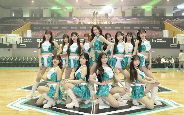 林志玲啦啦舞應援洋基工程籃球賽 「叫我跳啦啦隊裝可愛，怎麼好意思」