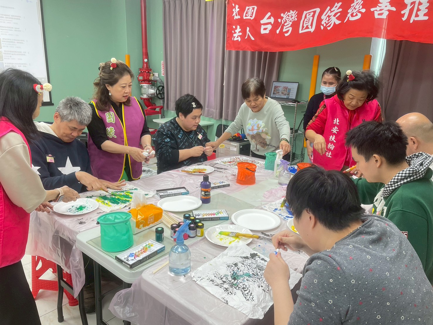 20251201120928_line_album_20251128_251128_3