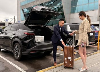 全鋒2026全方位移動平台 安心迎戰出國潮 派車追蹤、eSIM、旅平險一次到位