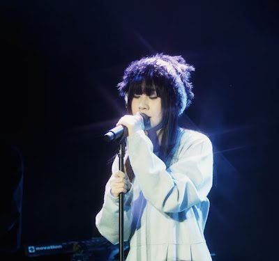 白安巡演北京開唱遇初雪喊「幸運」！雪中應景首唱〈雪人〉