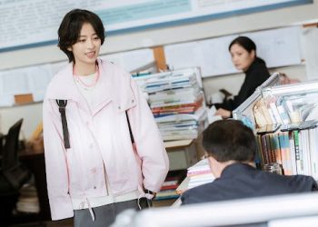 周雨彤《180天重啟計劃》分飾兩角快分裂 怨指導演連拐帶騙