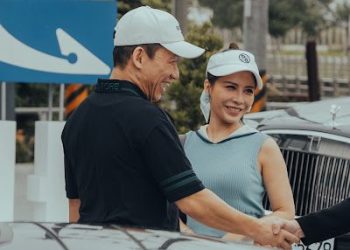 艾怡良《整形過後》「上圍全露」登熱搜 網友驚：太猛了！