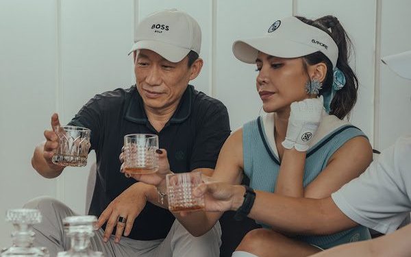 原來1927年竟有「天乳運動」！律師KOL雷丘律師開箱百年巨乳史讓網友驚呆