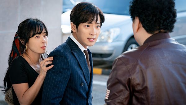 「電眼男神」李相燁狂對崔江姬放電 與女神合作不在乎戲份多寡